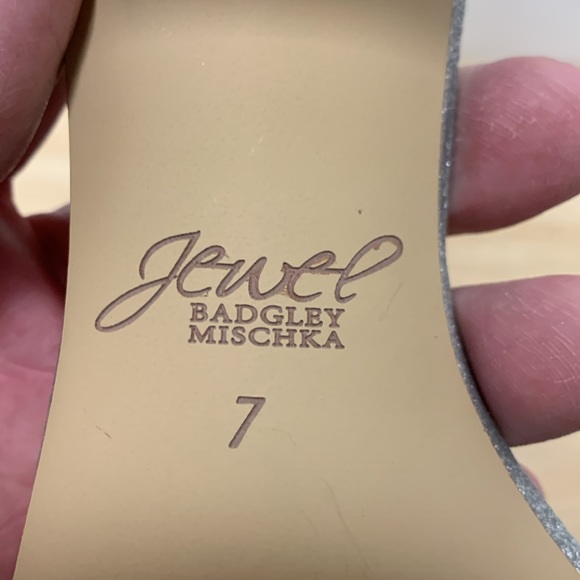 Jewel Badgley Mischka Heels - Picture 12 of 12